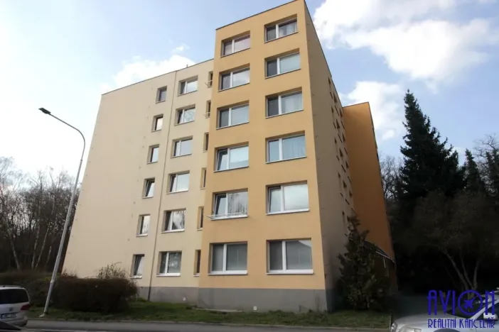 Pronájem bytu 2+kk, Praha - Kobylisy, Jelínkova, 47 m2