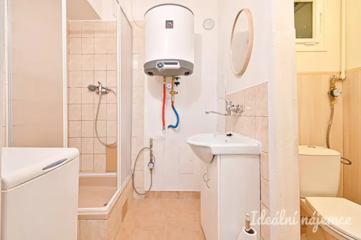 Pronájem bytu 2+kk, Brno - Královo Pole, Berkova, 41 m2