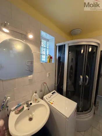 Prodej rodinného domu, Měcholupy, 273 m2