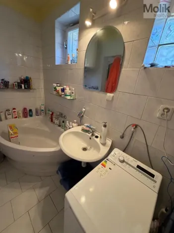 Prodej rodinného domu, Měcholupy, 273 m2