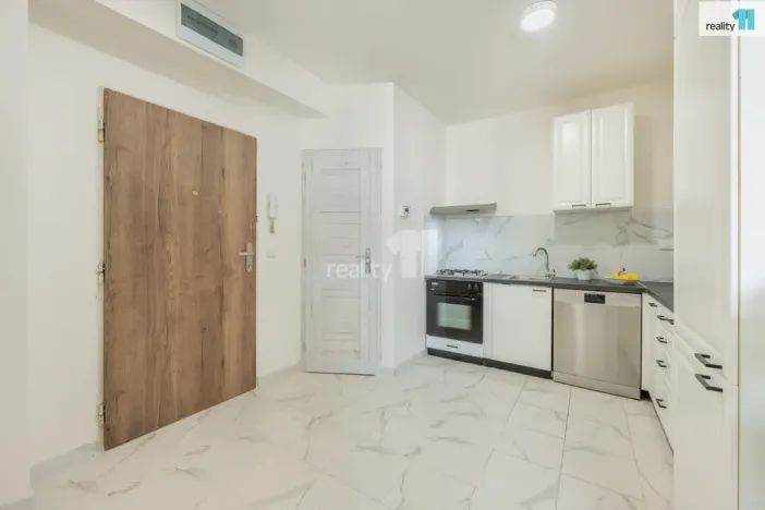 Prodej bytu 2+kk, Praha - Michle, Sedlčanská, 51 m2