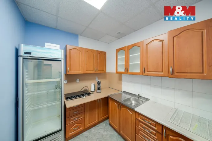 Pronájem obchodního prostoru, Baška - Kunčičky u Bašky, 1300 m2