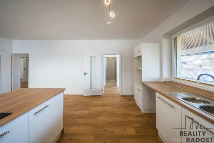 Prodej rodinného domu, Vracov, Lesní, 225 m2