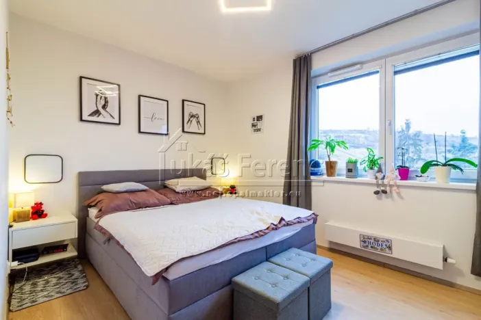 Pronájem bytu 2+kk, Hostivice, Pšeničná, 52 m2