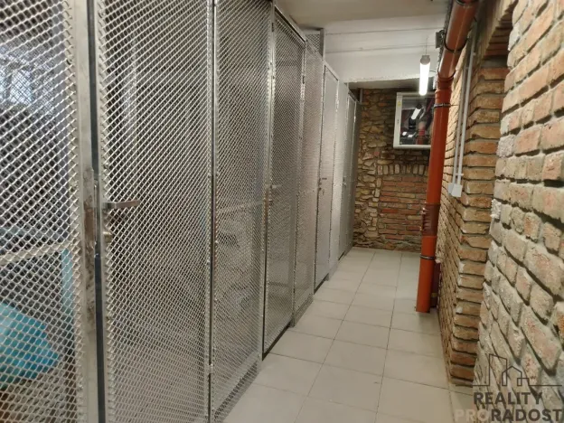 Pronájem bytu 3+kk, Znojmo, nám. Kpt. Otm. Chlupa, 65 m2