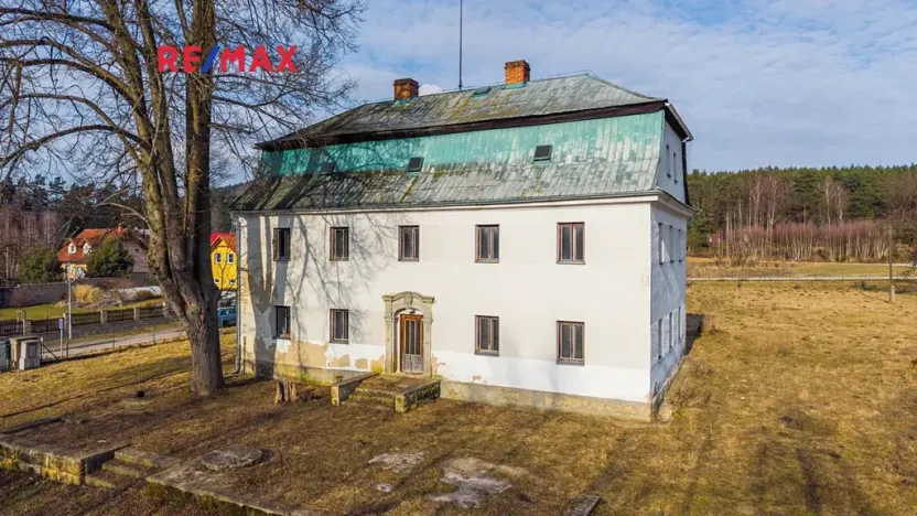 Prodej vily, Radvanec, 420 m2