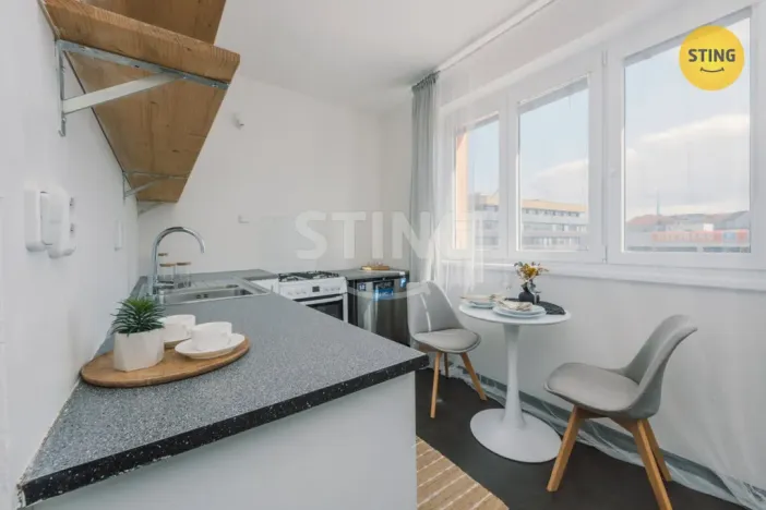 Prodej bytu 2+1, Pardubice, Na Hrádku, 57 m2