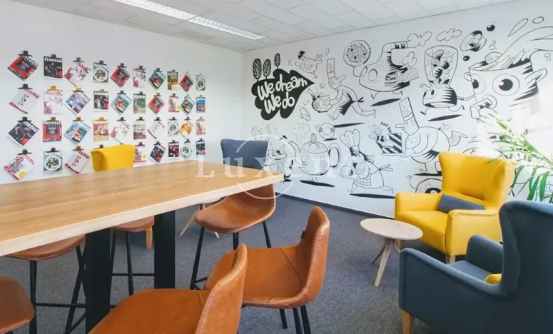 Pronájem kanceláře, Praha - Jinonice, Pekařská, 261 m2