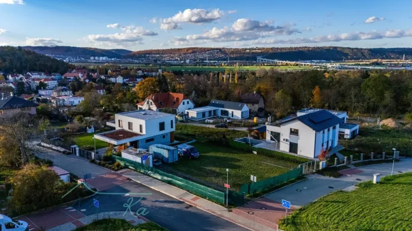 Prodej pozemku pro bydlení, Praha - Zbraslav, Zíbrtova, 754 m2