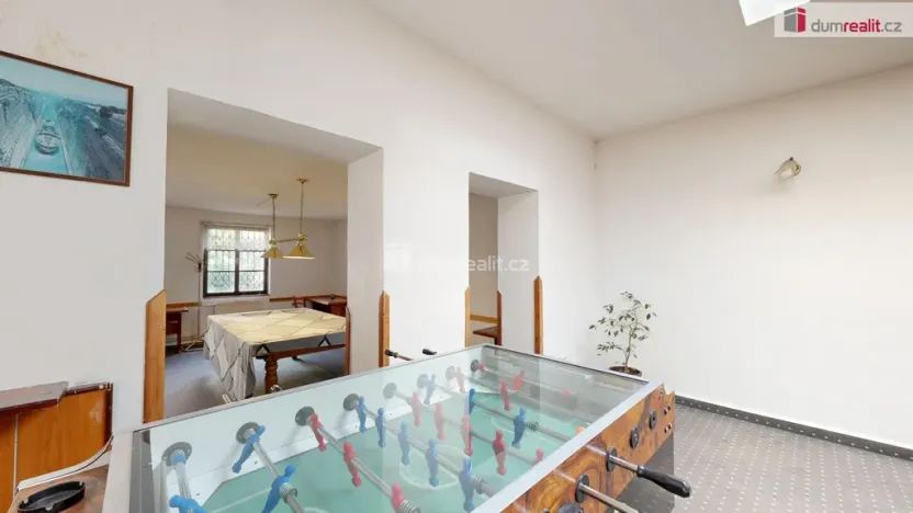Pronájem komerční nemovitosti, Opava - Město, Ostrožná, 281 m2