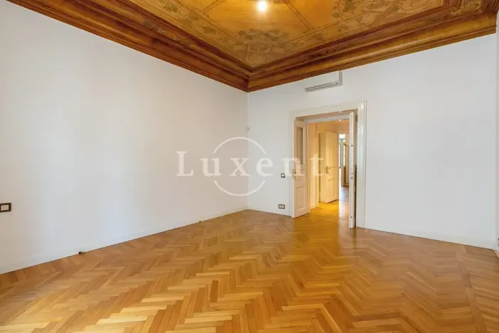 Pronájem bytu 3+1, Praha - Josefov, Pařížská, 138 m2