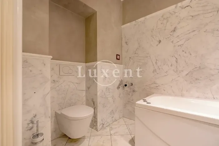 Pronájem kanceláře, Praha - Josefov, Pařížská, 138 m2