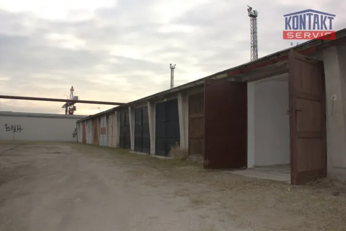 Pronájem garáže, České Budějovice, Čechova, 18 m2