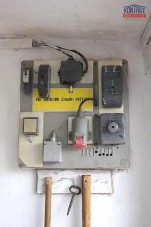 Pronájem garáže, České Budějovice, Čechova, 18 m2