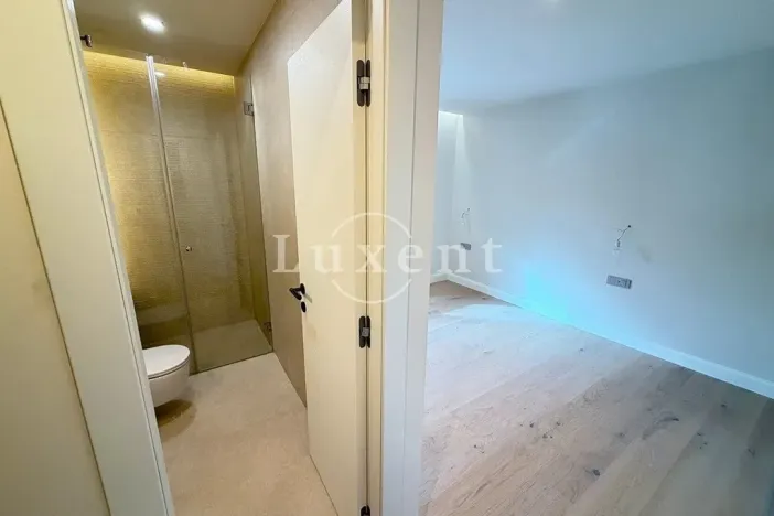 Prodej vily, Zadar, Chorvatsko, Krešimirova obala, 246 m2