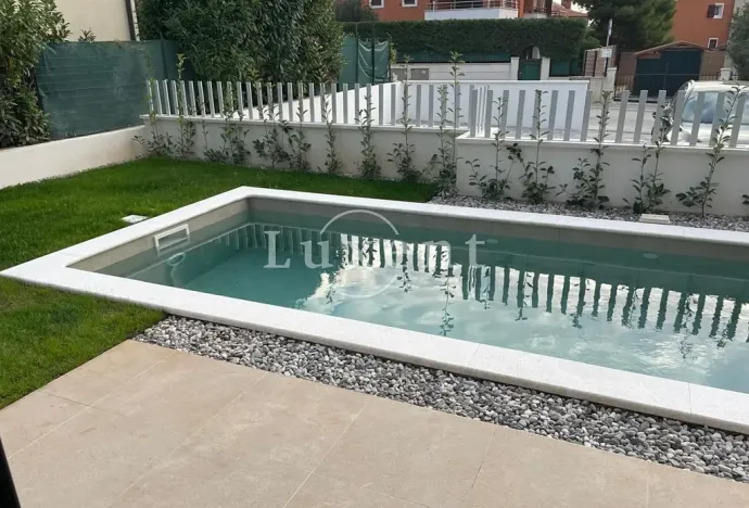 Prodej bytu 3+kk, Premantura, Chorvatsko, 65 m2