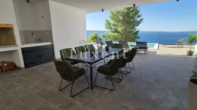 Prodej vily, Omiš, Chorvatsko, 240 m2