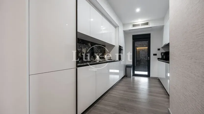 Prodej vily, Makarska, Chorvatsko, 280 m2