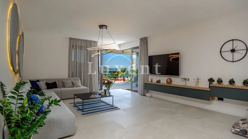 Prodej vily, Trogir, Chorvatsko, 370 m2