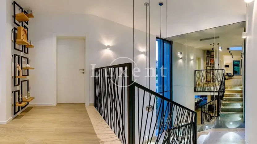 Prodej vily, Trogir, Chorvatsko, 370 m2