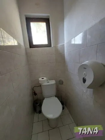 Prodej restaurace, Nová Ves u Bakova, 640 m2