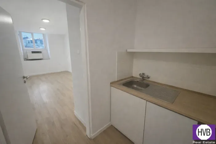 Prodej bytu 1+kk, Praha, Hartigova, 25 m2