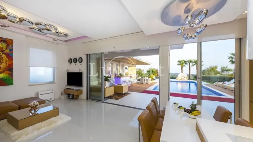 Prodej vily, Pag, Chorvatsko, 250 m2