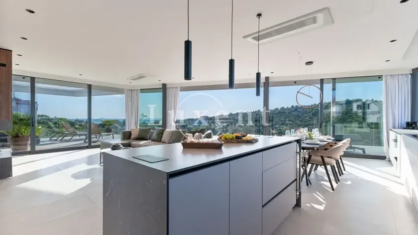 Prodej vily, Murter, Chorvatsko, 550 m2