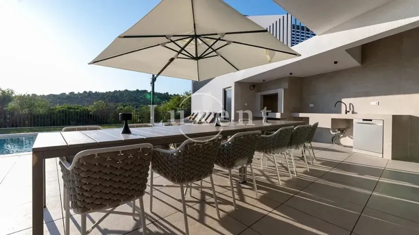 Prodej vily, Murter, Chorvatsko, 550 m2