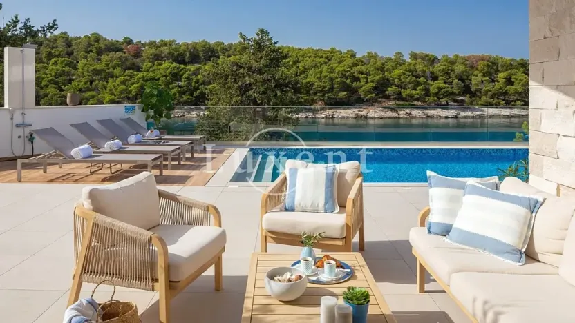 Prodej vily, Bol, Chorvatsko, 300 m2