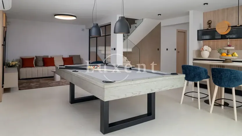 Prodej vily, Split, Chorvatsko, 320 m2