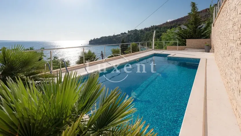 Prodej vily, Omiš, Chorvatsko, 253 m2