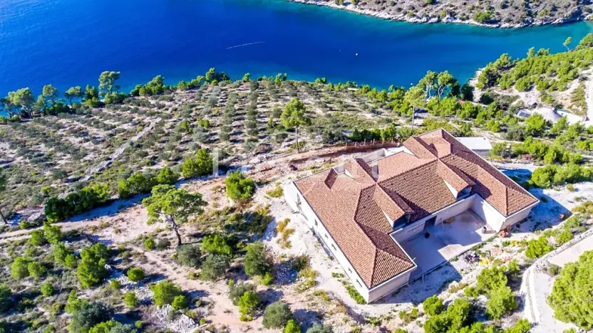 Prodej vily, Bol, Chorvatsko, 1000 m2