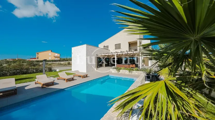 Prodej vily, Zadar, Chorvatsko, 343 m2