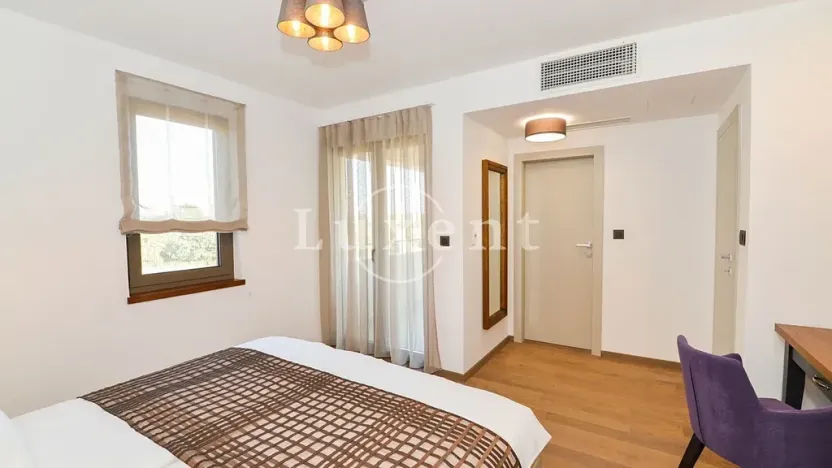 Prodej vily, Zadar, Chorvatsko, 343 m2