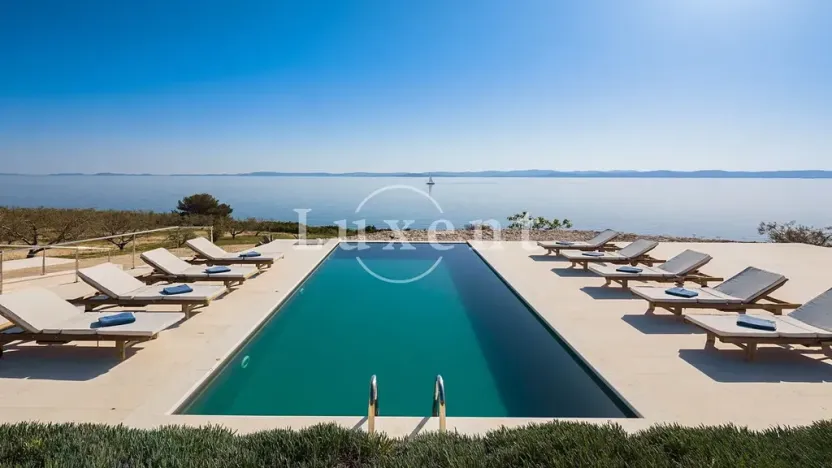 Prodej vily, Zadar, Chorvatsko, 280 m2
