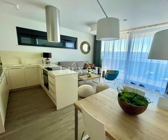 Prodej bytu 3+kk, Omiš, Chorvatsko, 67 m2