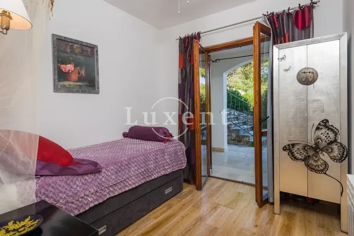 Prodej vily, Bol, Chorvatsko, 300 m2