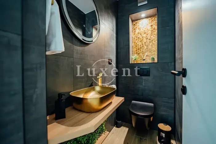 Prodej bytu 3+kk, Split, Chorvatsko, 66 m2