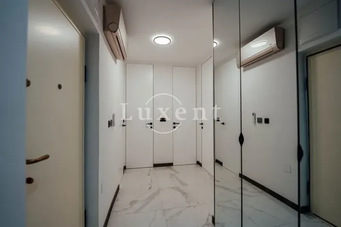 Prodej bytu 3+kk, Split, Chorvatsko, 66 m2