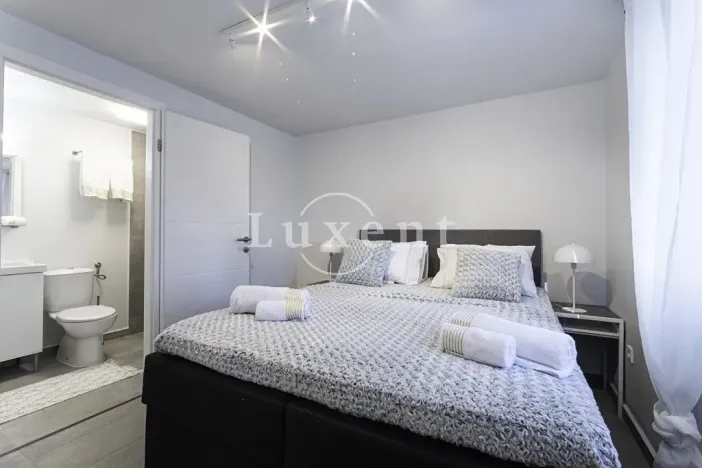 Prodej rodinného domu, Rogoznica, Chorvatsko, 200 m2