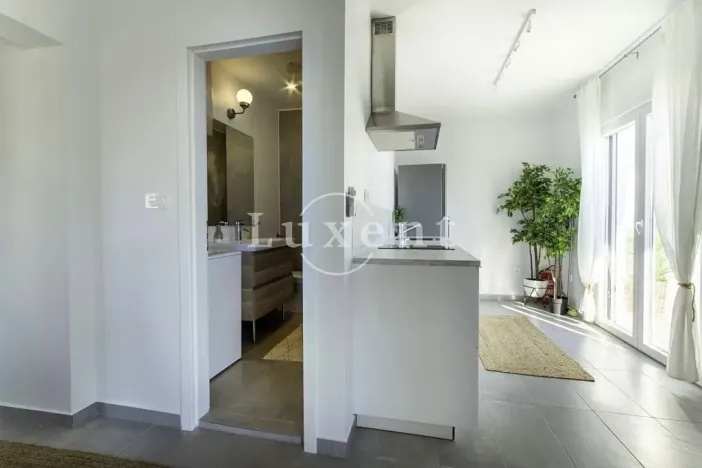 Prodej bytu 3+kk, Rogoznica, Chorvatsko, 82 m2