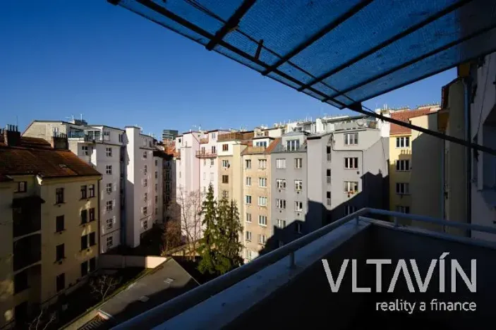 Pronájem bytu 2+1, Praha - Holešovice, Jankovcova, 68 m2