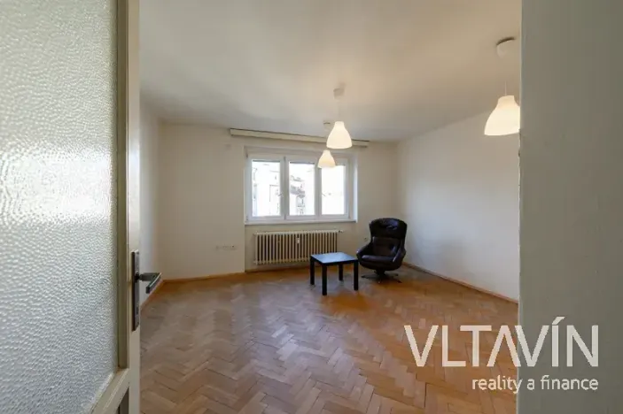 Pronájem bytu 2+1, Praha - Holešovice, Jankovcova, 68 m2