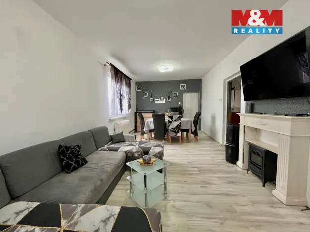 Prodej bytu 3+1, Očihov, 82 m2