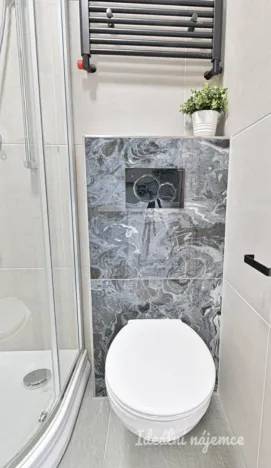 Pronájem bytu 1+kk, Brno - Královo Pole, Slovinská, 23 m2