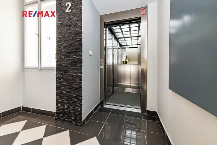 Prodej bytu 3+1, Praha - Nové Město, Malá Štěpánská, 110 m2