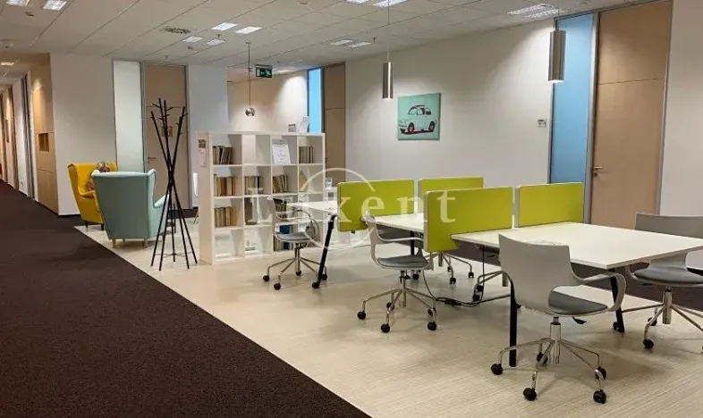 Pronájem kanceláře, Praha, Na strži, 290 m2