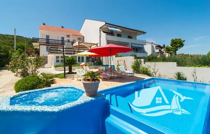 Prodej vily, Slatine, Chorvatsko, 260 m2