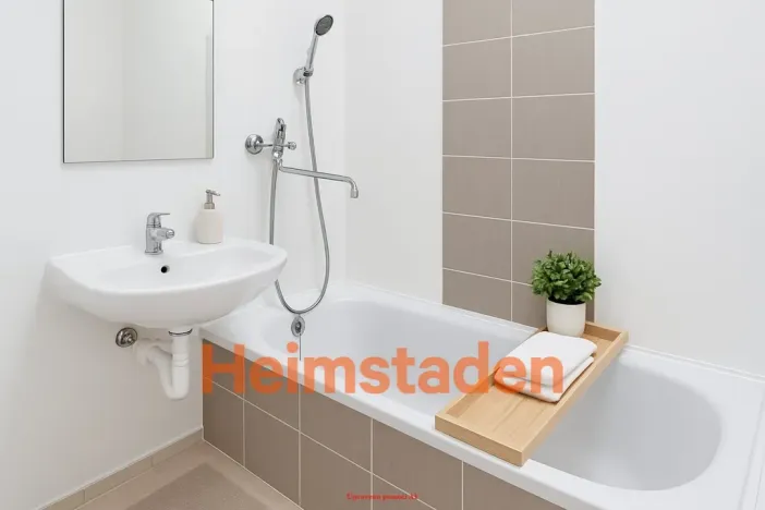 Pronájem bytu 1+1, Karviná - Hranice, Slovenská, 36 m2